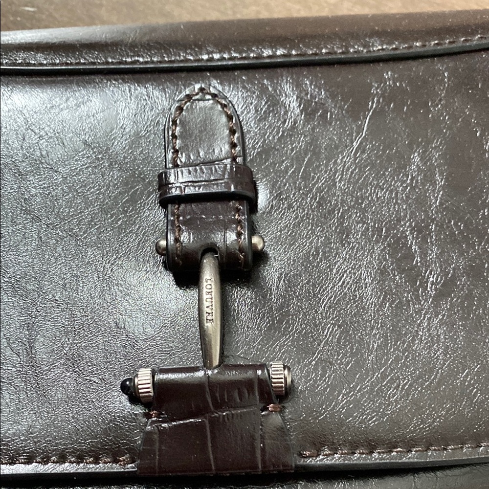 Korean trending brand Loeuvre Dark Brown Leather Shoulder Bag - Picture 7 of 9